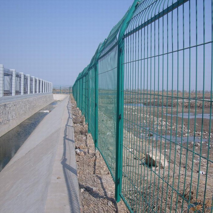 公路護(hù)欄漆